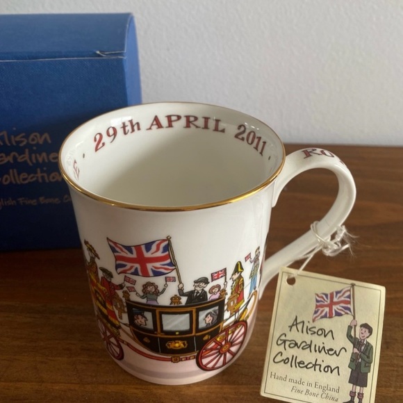 Alison Gardiner Collection - William & Kate - Picture 3 of 7